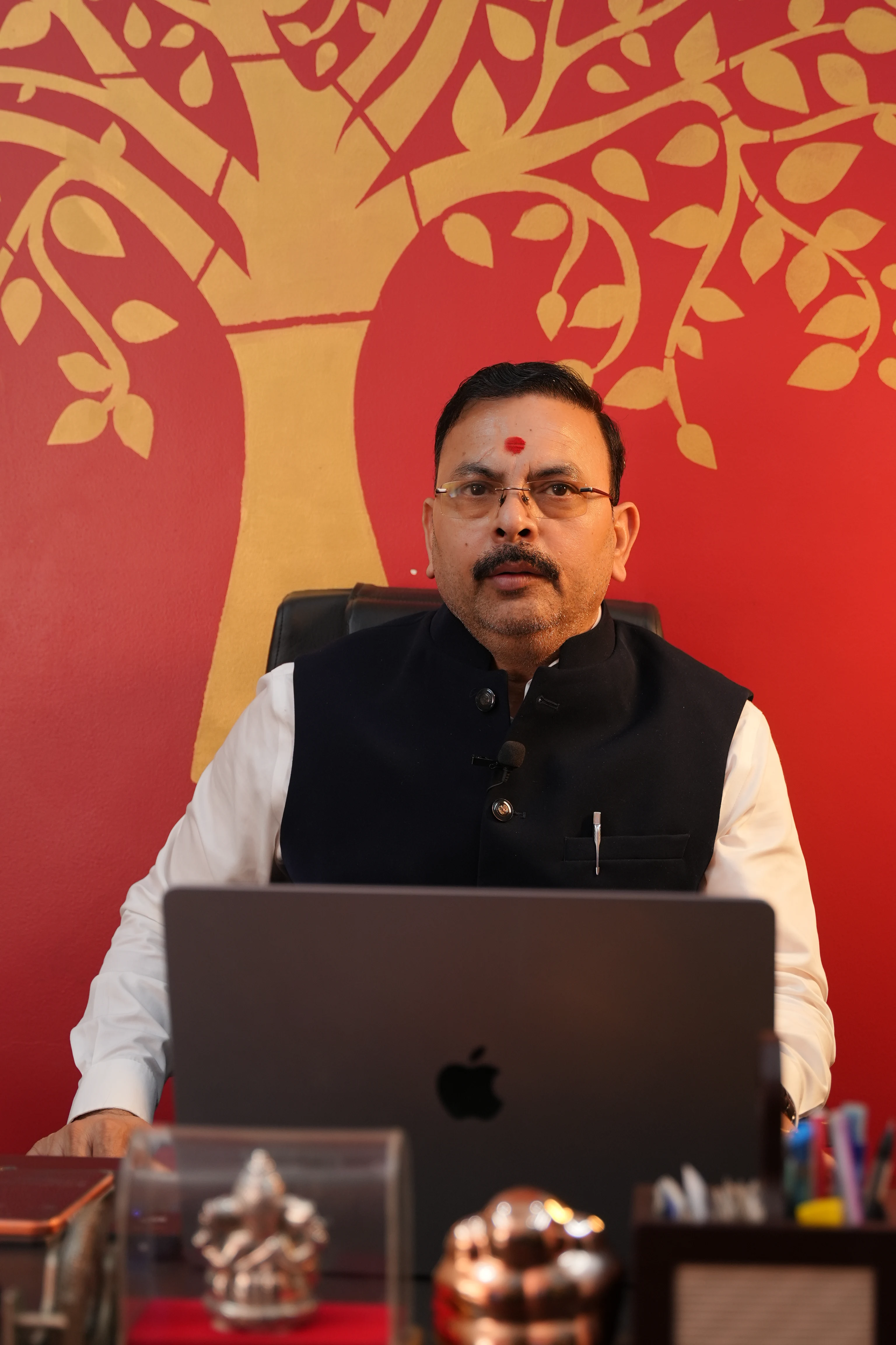 Chairman Bhuneshwar Tiwari